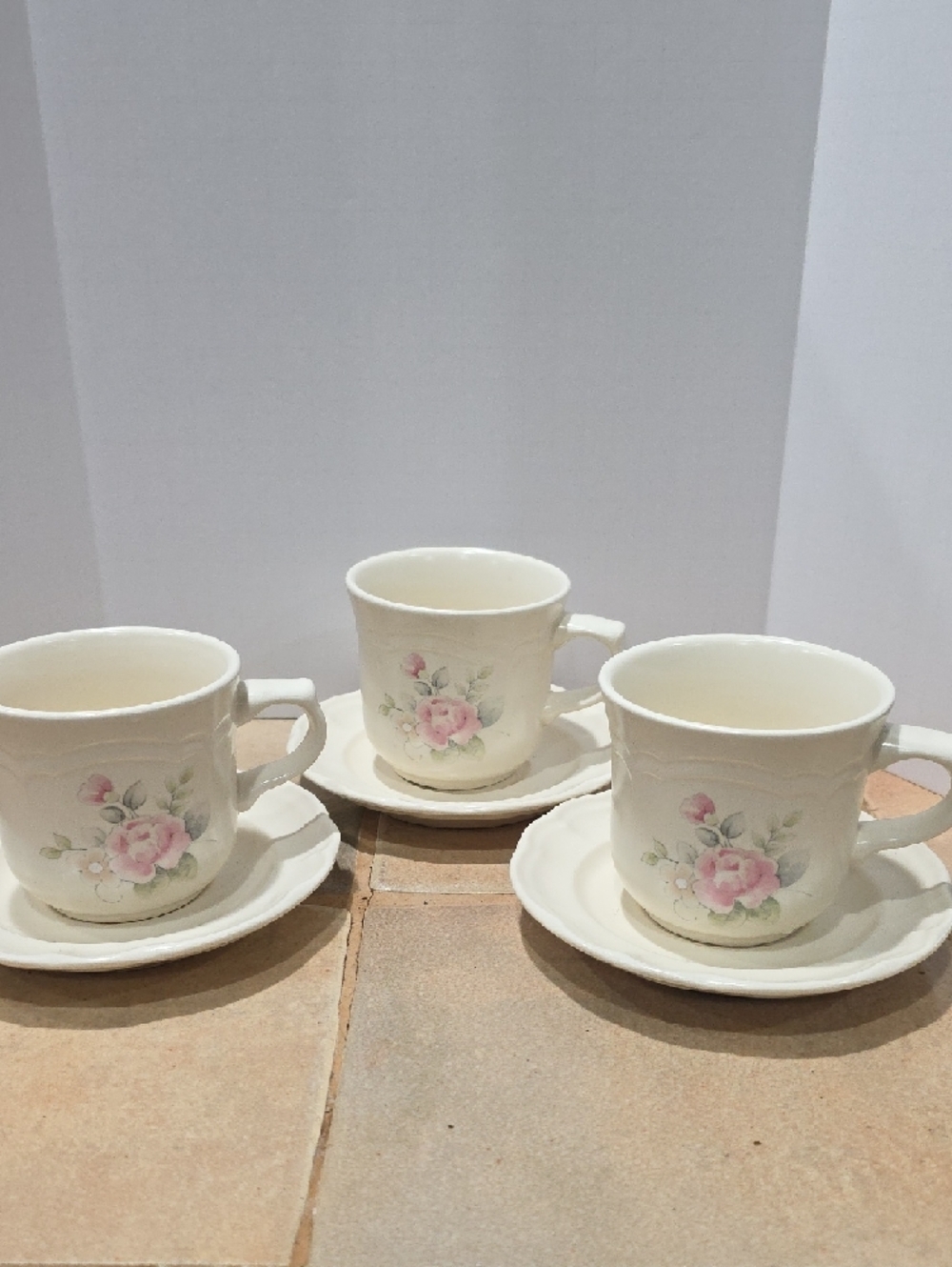 Pfaltzgraff Cream Tea Rose Cups /Saucers with Pink Rose Floral - Set of 3